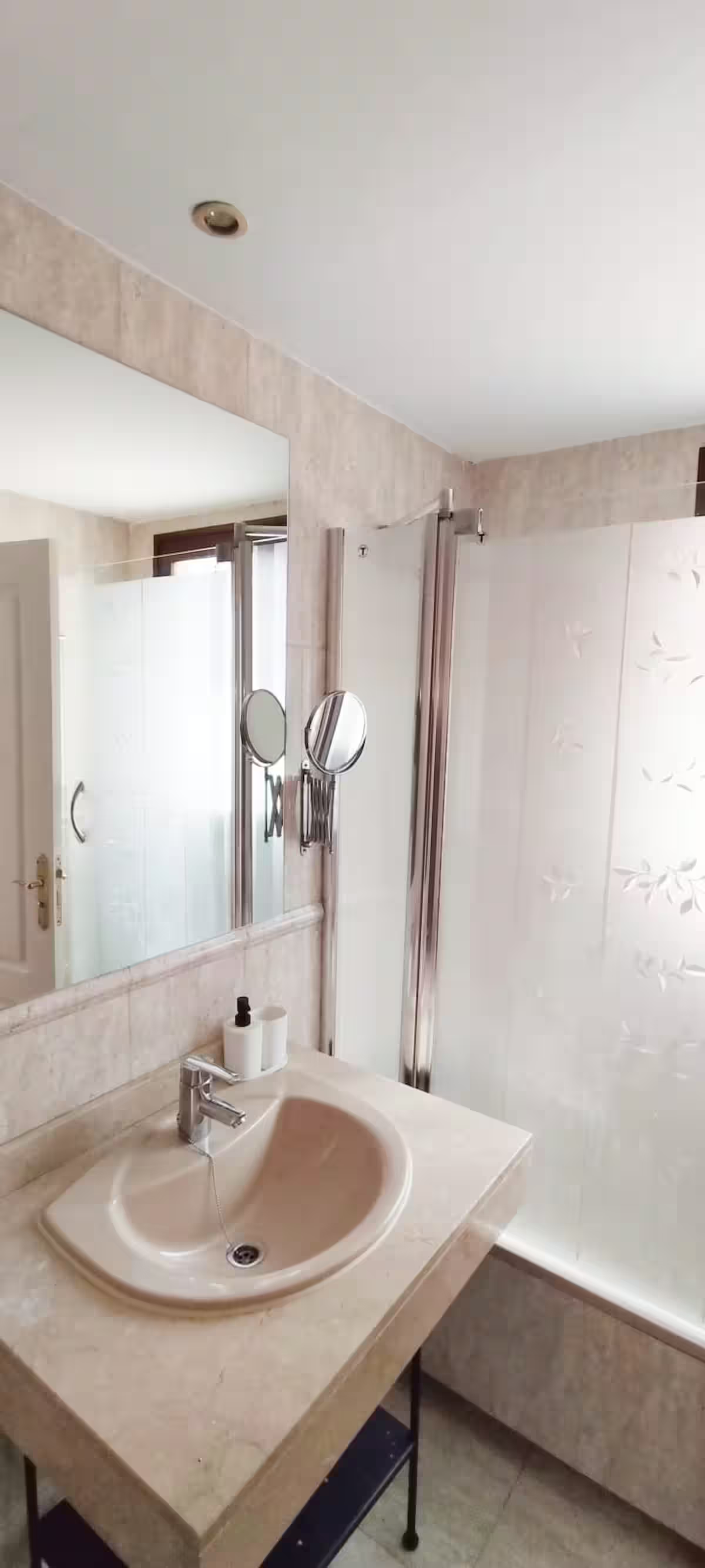 XPLORA SUITES CAMPEZO2118 19